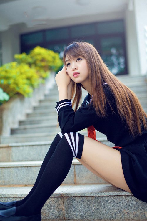 弱队变强队：靠什么走出低谷？，弱队打强队的足球战术