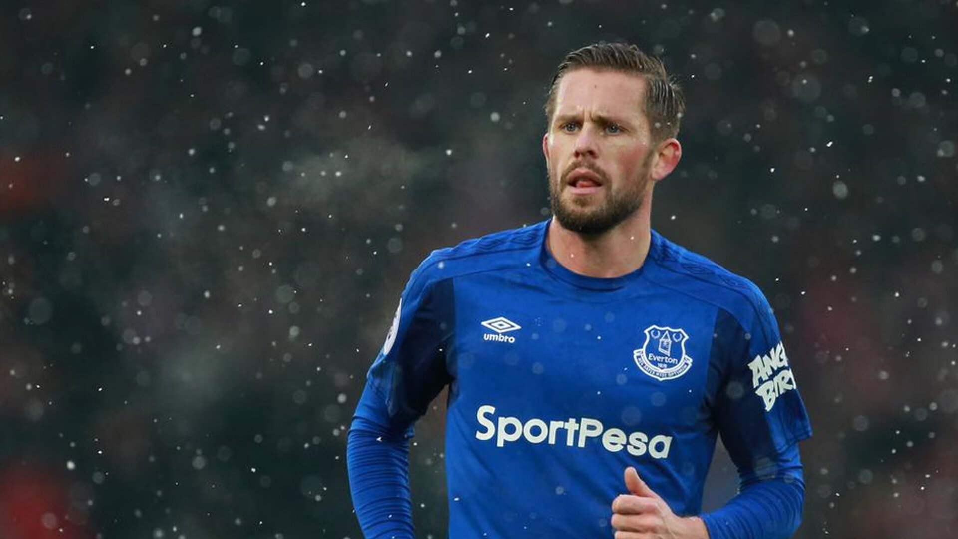 “德甲最后几场争夺激烈，战况不断升级”，德甲最后一轮对阵