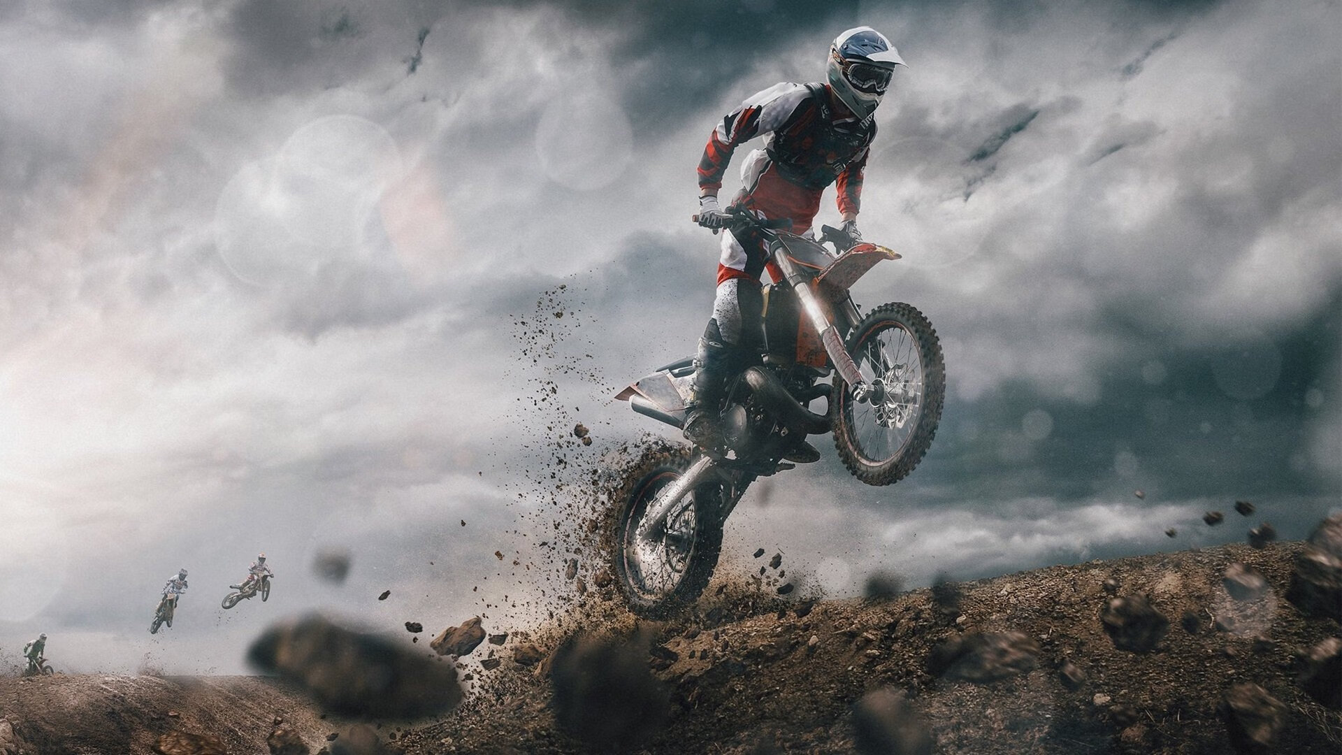 专家点评：专业视角，解读比赛，竞赛专家点评深入精彩纷呈